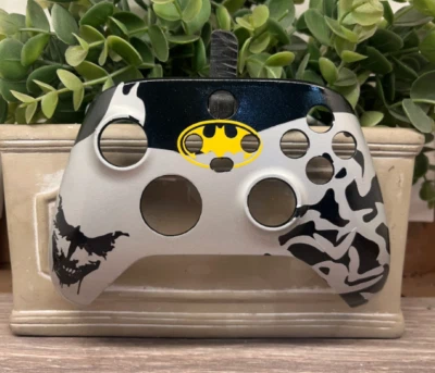 Batman Cartoon NEW Faceplate for  Xbox Series S/X controller - Image 1 of 3