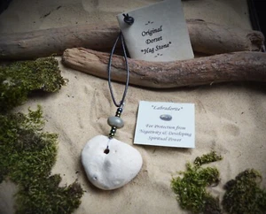 Dije de piedra bruja piedra de hadas o deseos talismán Wicca brujas paganas piedra de Odín - Imagen 1 de 3