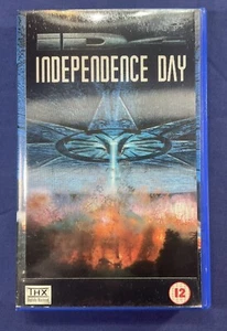 Independence Day VHS Video, Will Smith, Cert 12 Movie - Picture 1 of 3