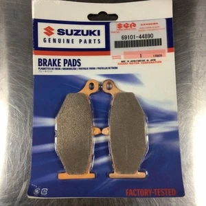 Pastillas de freno originales Suzuki - TRASERAS (DL1000A 14-19 DL1050 20-22) - 69101-44890-000 - Imagen 1 de 1