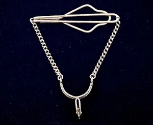 Vintage Western Arrow Tie Clip Silver Hanging Chain Engraved/Embossed Spur - Picture 1 of 11