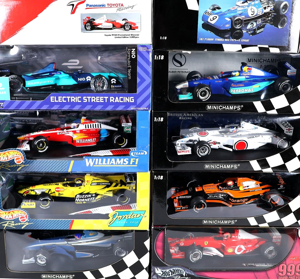 Auto da corsa Minichamps 1:18 Formula 1 - Modelli rari e limitati - 1999/2002 - Immagine 1 di 4