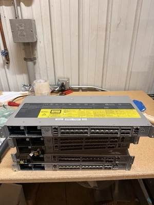 Cisco ASR920 Series 24GE Fiber and 4-10GE Mod Network Router - Image 1 of 3