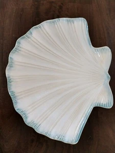 Shoreline Collection from Home Studio 12" Seashell serving plate - Picture 1 of 6