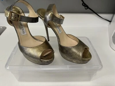 Sandalias Jimmy Choo de piel de serpiente con estampado animal Foto 1 de 3