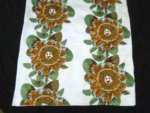 Vintage 1970s Sanderson Fabric: Pashonata, 207 x 112cm / 82 x 44" - Picture 1 of 8