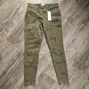 Sanctuary Anthropologie Camo Slim Chinos Womens 26 NWT Standard Surplus Grunge - Picture 1 of 16