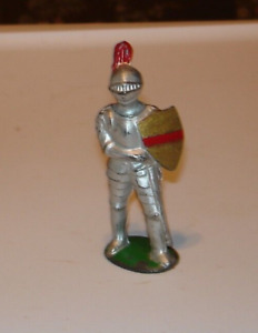 Manoil,  BARCLAY, knight with shield and sword, 1930's, paint excellent
