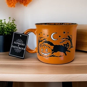 Tazza nuova dipinta a mano gatto nero e zucca Halloween arancione caffè tè 18 oz - Foto 1 di 3