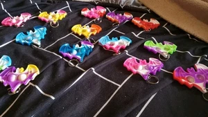 Lotto di 3 portachiavi Bat Fidget per Halloween - Foto 1 di 3