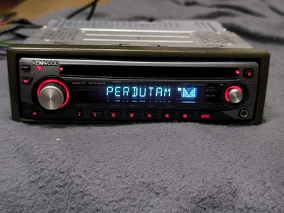autoradio marca kenwood modello kdc-w3037 legge cd mp3 potenza 50 x 4 - Immagine 1 di 4