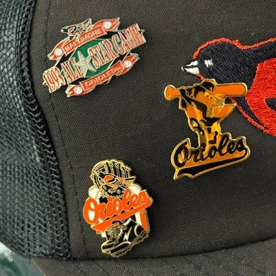 Vintage Baltimore Orioles Pins Lot of 8 Baseball Team with Snapback Hat Cap - Image 1 of 4