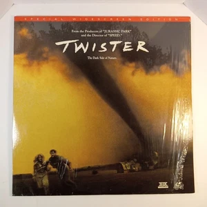 Helen Hunt and Bill Paxton "Twister" Special Widescreen THX Edition Laserdisc - Picture 1 of 4