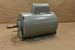 Leeson 111322.00 Electric Motor A6P11NR2E ,3/4 HP, 1075 RPM, 1-PH ,115/230V 56HZ - Picture 1 of 8