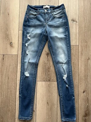 Pantalones de mezclilla Mudd FLX elásticos talla 7 tiro bajo ajustados azules desgastados Foto 1 de 4