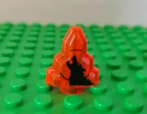 LEGO Minifigure Wolf Moonstone Rock Crystal Power Crystal Monster Weapon - Picture 1 of 1