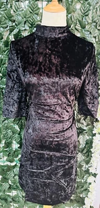 Therapy Black Knee-Length Dress Size SMALL Round Neck Back Zip Style #5 NEW - Picture 1 of 5