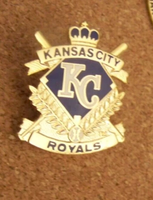 KC Kansas City Royals KC logo crest lapel pin v2 1995 MLB - Image 1 of 4