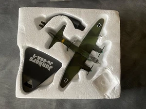 Atlas Military Giants Of The Sky diecast 1/144 scale model Junkers Ju-88A-4 - Picture 1 of 6