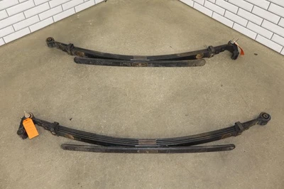 2001-2010 Chevy GMC 2500HD OEM Rear Leaf Springs Pair Left/Right Foto 1 de 4