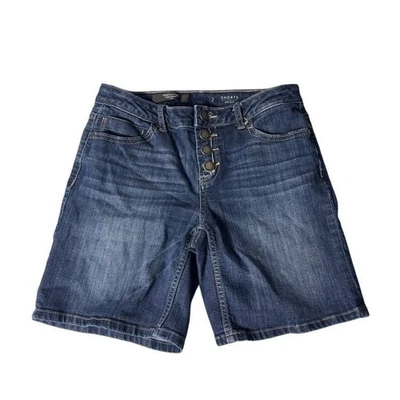 Bermuda jeans Simply Vera Wang cintura média botão mosca casual verão tamanho 2 - Imagem 1 de 4