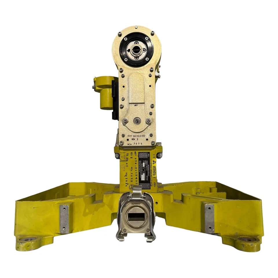 WMA-701X 622-5135-102 Collins Aerospace WMA Antenna Mount WR-90 WR90 5985-15-150 Foto 1 de 4