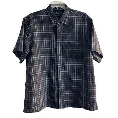 Camisa abotonada de manga corta Haggar para hombre XXL negra con cuadros blancos Foto 1 de 4