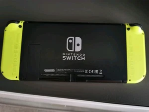 Nintendo Switch Konsole - Bild 1 von 6