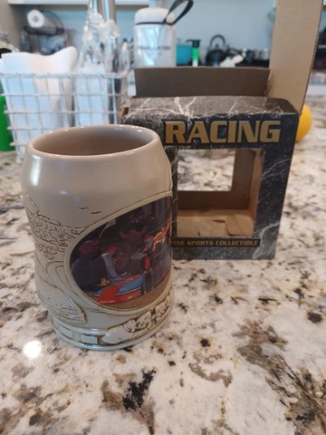 Dram Tree RICHARD PETTY #43 STP  Embossed Mug/Stien NEW Nascar Cover