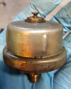 TOYOTA PICKUP 4RUNNER 22RE 22R OIL PRESSURE SENDING UNIT SENSOR GAUGE SENDER OEM - Picture 1 of 2
