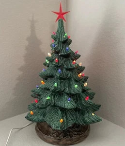 Vintage Keramik Weihnachtsbaum 17" Nowell Form beleuchtet 70er Stechpalme Blatt Sockel funktioniert lesen - Bild 1 von 19
