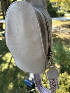 Urban  Crossbody Sling Bag Vegan Learher  Taupe Gray Boho Fall Autumn Weekender - Picture 1 of 12