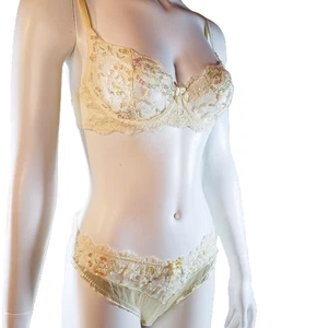 Victoria's Secret Second Skin Satin 34C Bra M Bikini Sheer Sequin Floral Lace - Picture 1 of 8