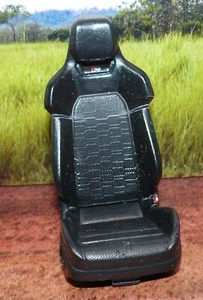 Decoración de asiento cubo negro 1/18 (DS) para tu - Imagen 1 de 1