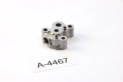 Honda VFR 1200 FD SC63 año 2010 - base distribuidor tubería de aceite A4467 Foto 1 de 2