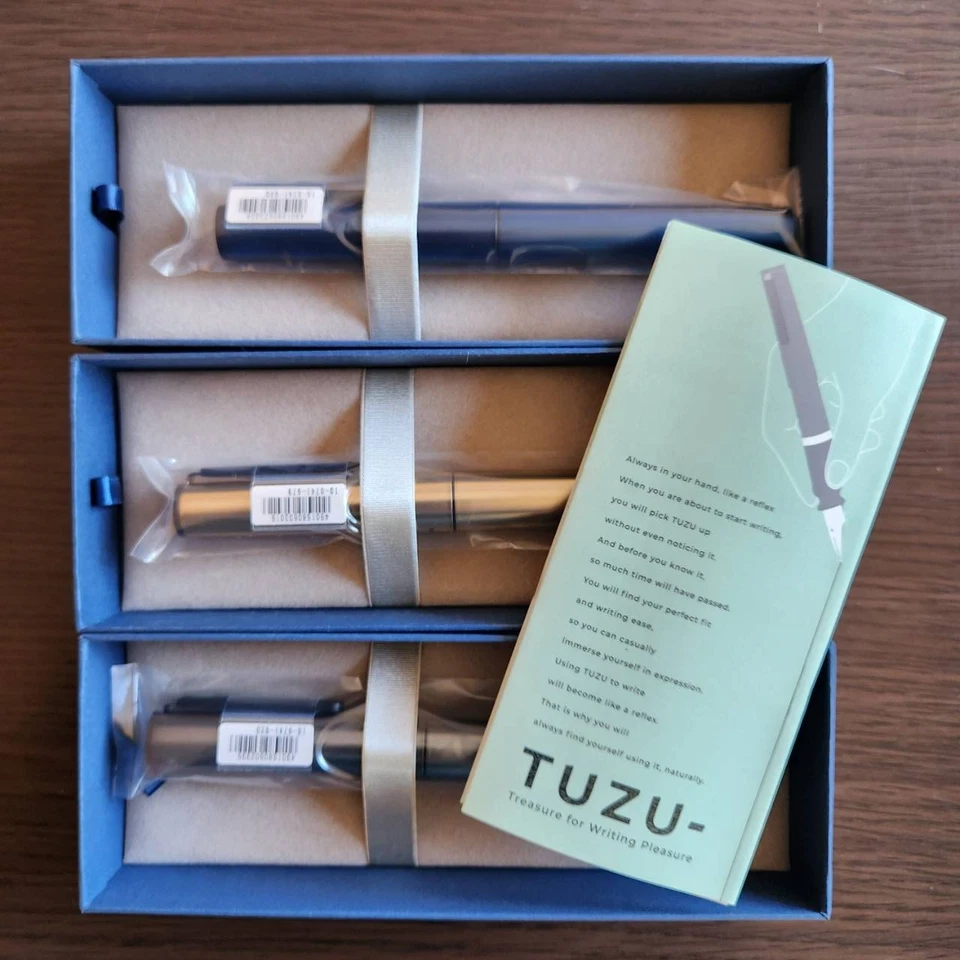 NUEVA Pluma Estilográfica Sailor TUZU AJUST Gunmetal o Metal Azul u Dorado Lujo Japón Foto 1 de 4