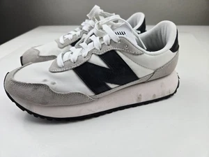 New Balance Women's 237 V1 Sneaker, size 9 B - Picture 1 of 9