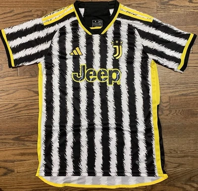 Adidas Heat.Rdy Juventus Jersey Mens Sportswear  Athleisure Size M - Image 1 of 4