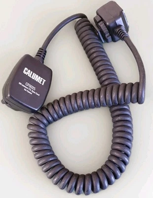 CALUMET CF0025 OFF CAMERA TTL SYNC CORD FOR CANON SOLD AS SEEN UNTESTED GENUINE  - Image 1 of 4