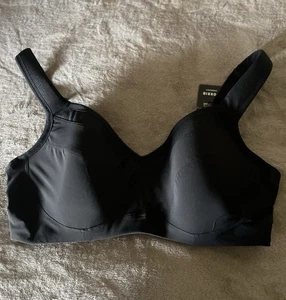 Torrid Active Convertible Black Medium Support Mid Impact Underwired Bra 38D - Picture 1 of 7
