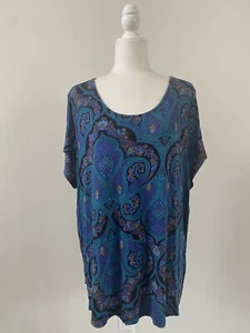 Blusa para mujer Simply Emma SS cuello redondo azul rayón/spandex floral talla 3XL - Imagen 1 de 8