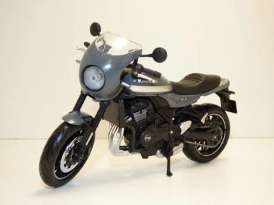 Moto KAWASAKI Z900RS cafe gris 1/12 - Photo 1/4