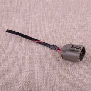 2 Pins Alternator Plug Fit For Ford Hyundai Bosch Hitachi Mitsubishi Holden - Picture 1 of 4