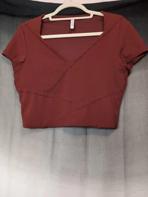 Top corto para mujer Athleta It's A Wrap color óxido talla mediana (119) Foto 1 de 4