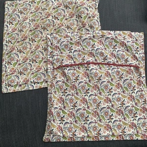 Set of 2 Ikea Alvine Gava Pillow Shams Covers Floral Envelope Closure 20" x 20" - Picture 1 of 3