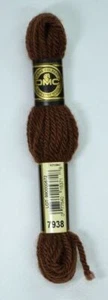 DMC Tapestry Wool, 8m SKEIN, Colour 7938 VERY DARK COFFEE BROWN, Laine Colbert W - Imagen 1 de 1