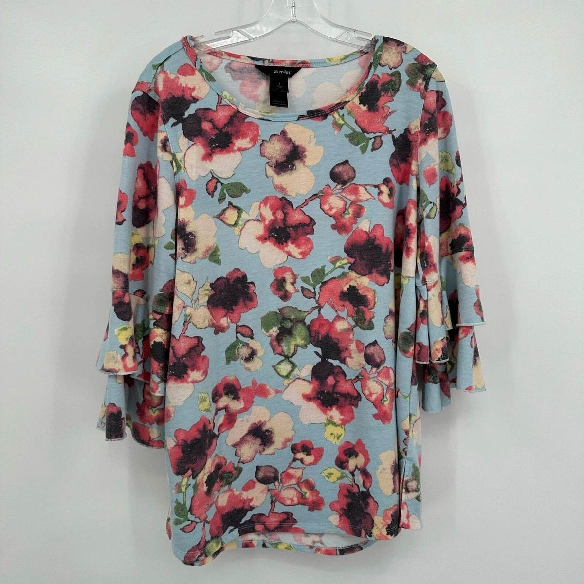Yihaojia Women's 3/4 Sleeve V-Neck Tee – Optical Illusion Graphic Top (Size Up For Relaxed Fit)