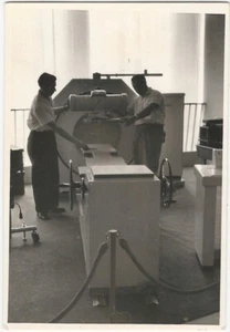 Máquina médica en Brunn Convention Medicine Doctor 1959 equipo instantánea - Imagen 1 de 2