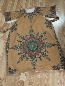 Nahost-inspirierter Kaftan - Bild 1 von 4