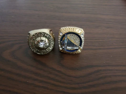 Golden State Warriors Ring Set 2022, 1974 Cover